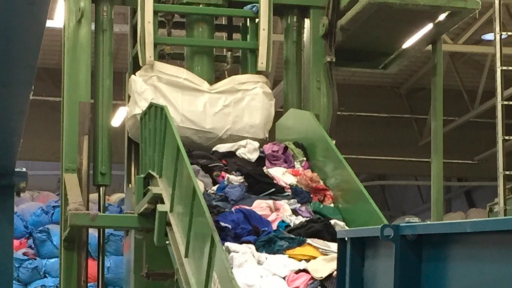 Mekanisk genanvendelse af tekstiler i Sverige