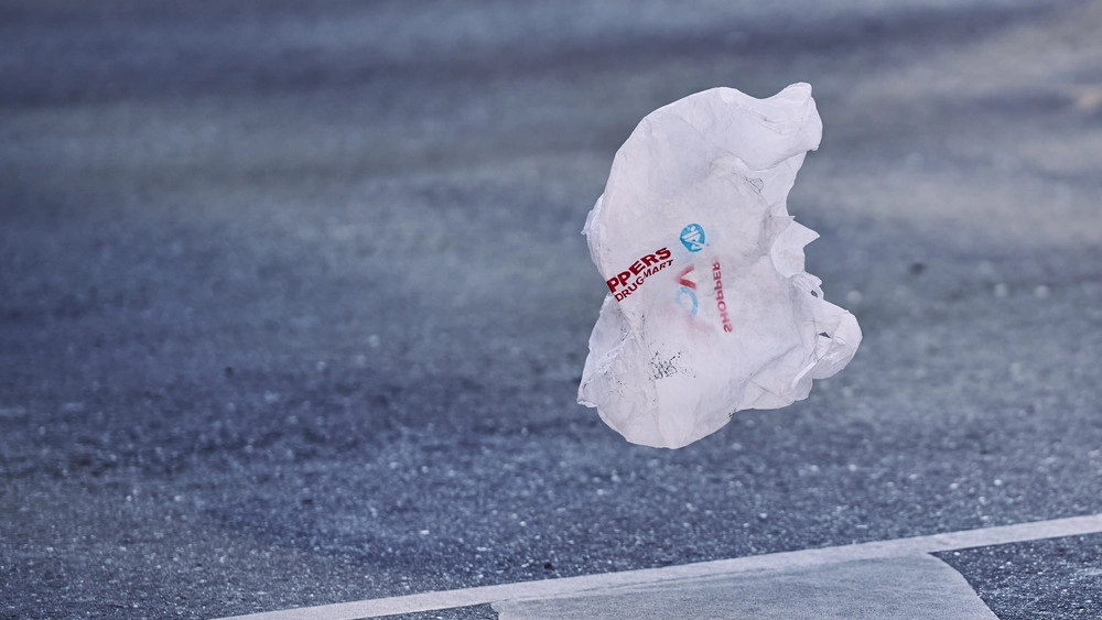 Global plastaftale: EU opfordrer til en juridisk bindende aftale